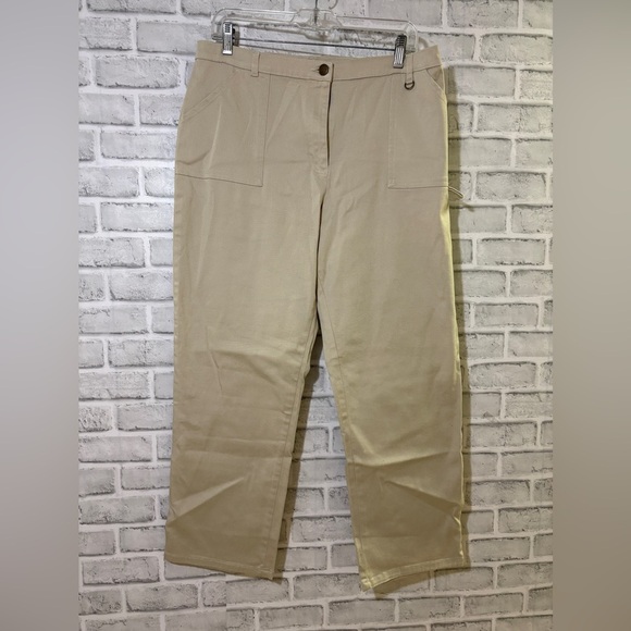 Tradition Pants - Tradition women’s Classic Tan Cargo Pants, size 14p petite